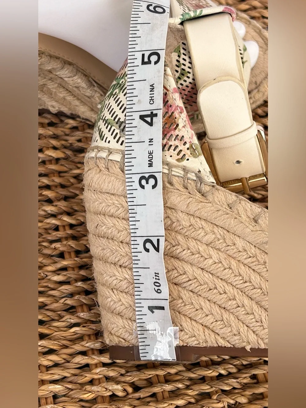 Vince Camuto Women’s Leerata Wedge‎ Espadrille Sandal Floral Print Size 7M